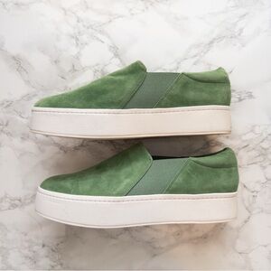 NWOT Vince Warren Platform Slip-on suede size 11 green